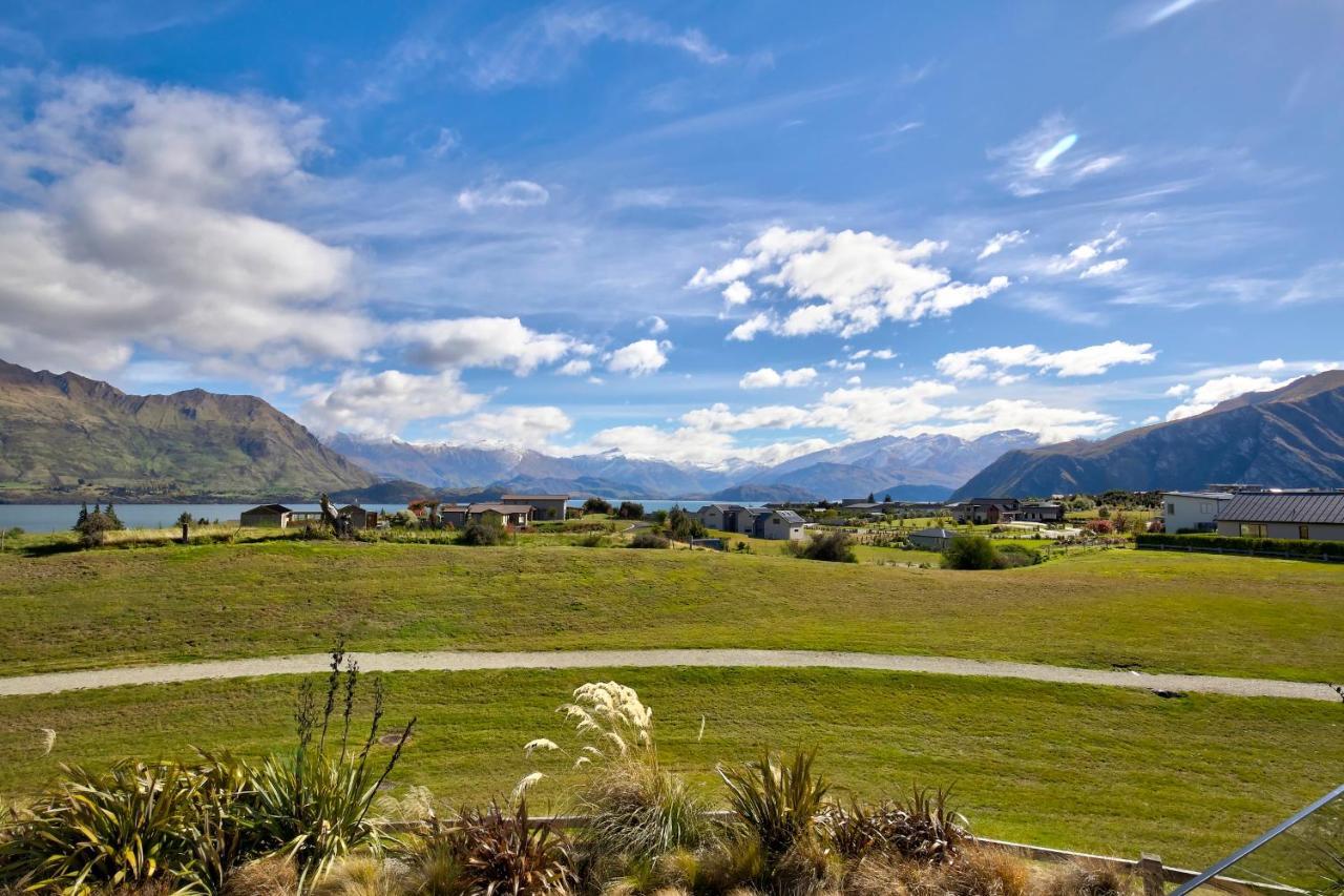 Villa Infinity And Beyond Wanaka Exterior foto