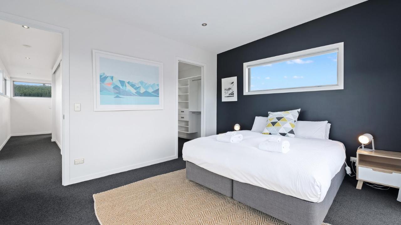 Villa Infinity And Beyond Wanaka Exterior foto